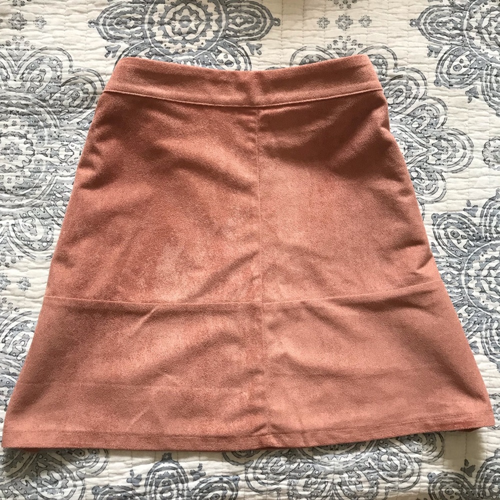 NWOT- Blush suede skirt!